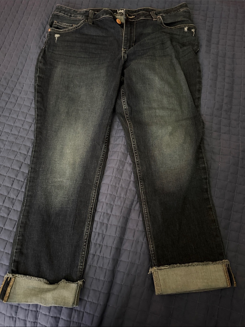 Lee Dark Blue Wash Straight-Leg Jeans with Cuffed Hem